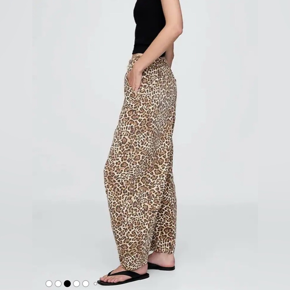 GAP Leopard Print Drawstring Barrel Leg Pants in Cheetah Print - Picture 4 of 11